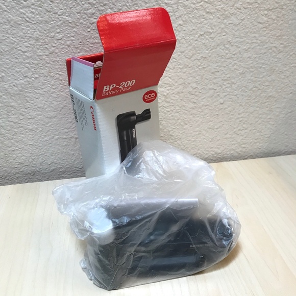 Canon BP-200 Battery pack for Canon Camera Photography Accessory NIB NWT - Picture 5 of 9